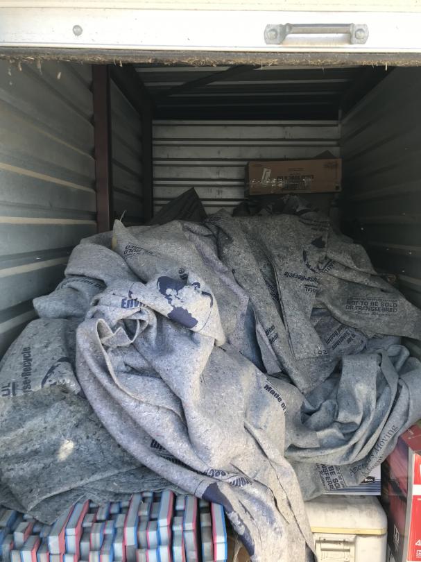 Storage Unit Auction in Phoenix , AZ at Arizona Storage Inns Phelps